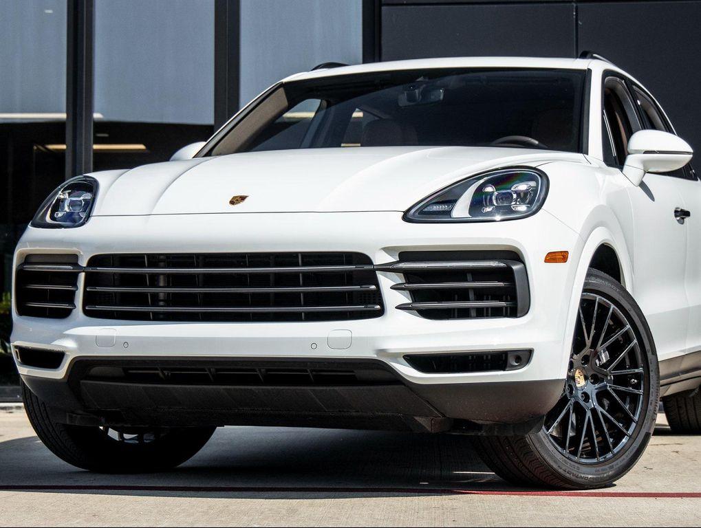 used 2022 Porsche Cayenne car, priced at $62,891