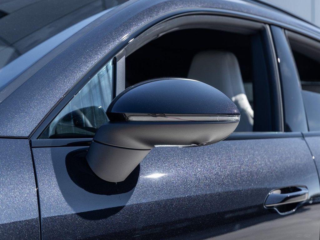 new 2025 Porsche Macan car, priced at $102,495