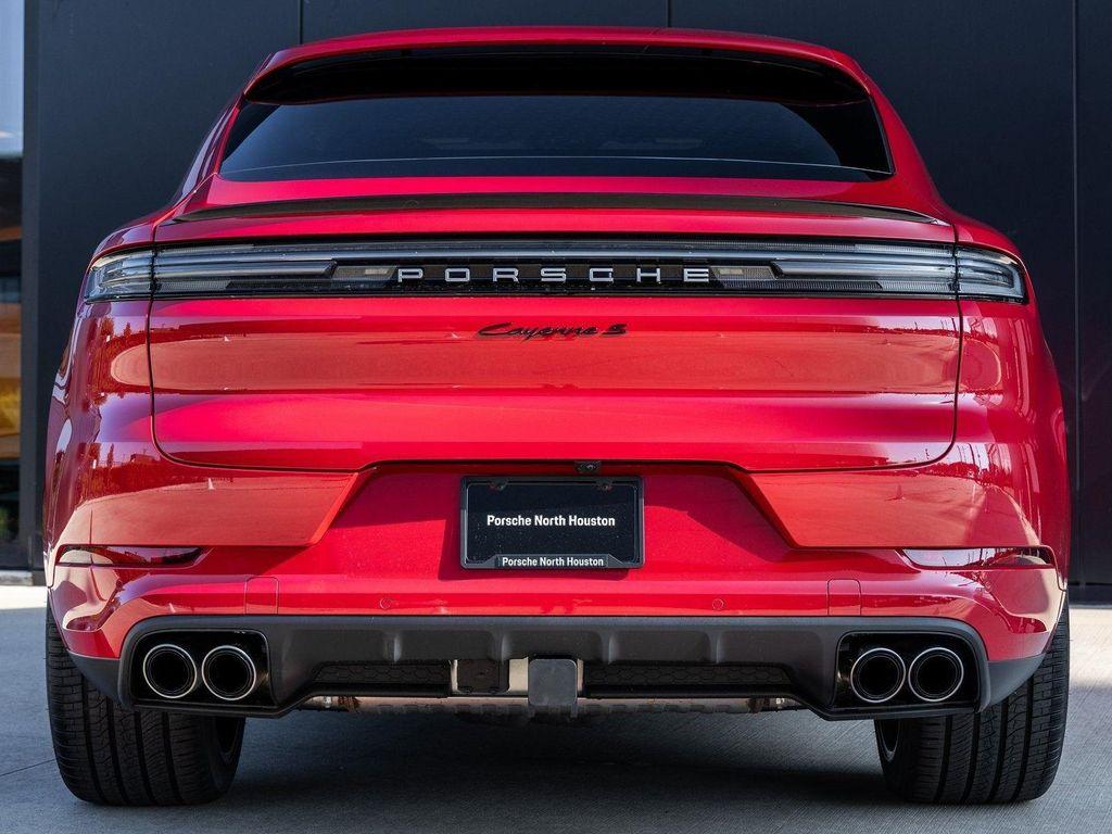 new 2025 Porsche Cayenne car, priced at $142,175