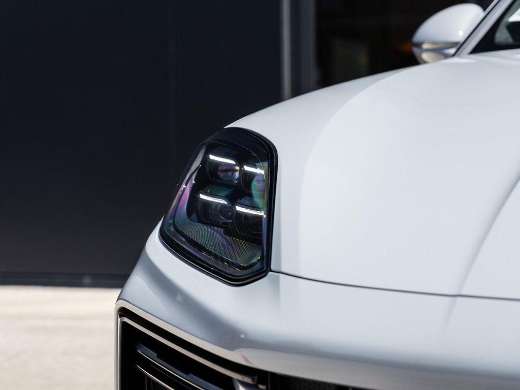 new 2025 Porsche Cayenne car, priced at $205,545