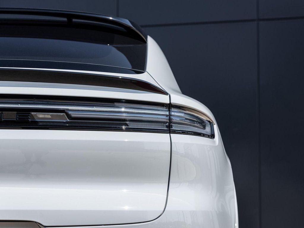 new 2025 Porsche Cayenne car, priced at $205,545