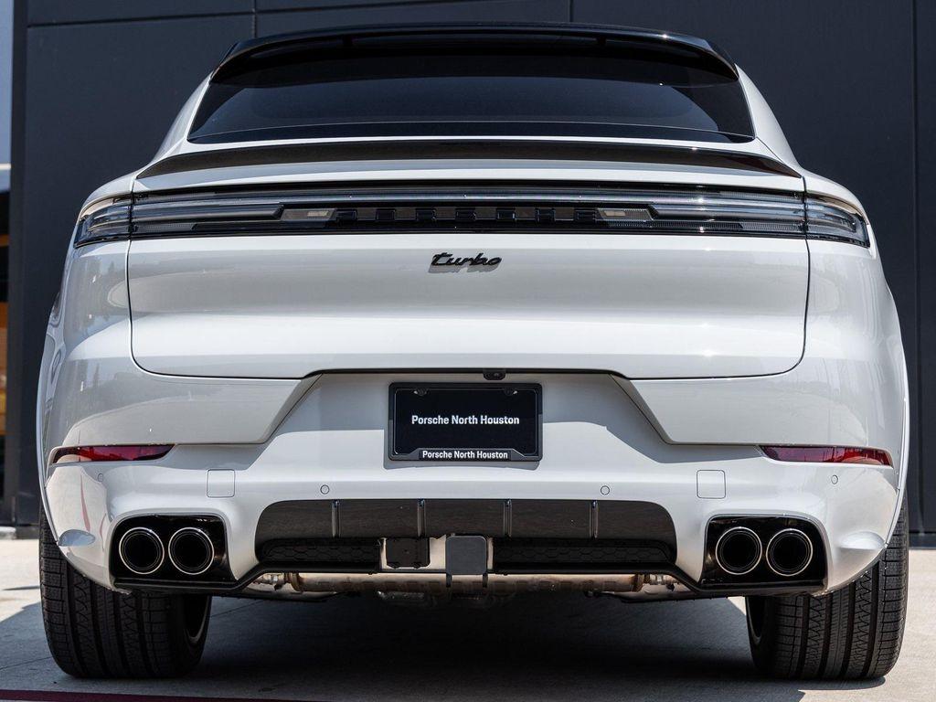new 2025 Porsche Cayenne car, priced at $205,545