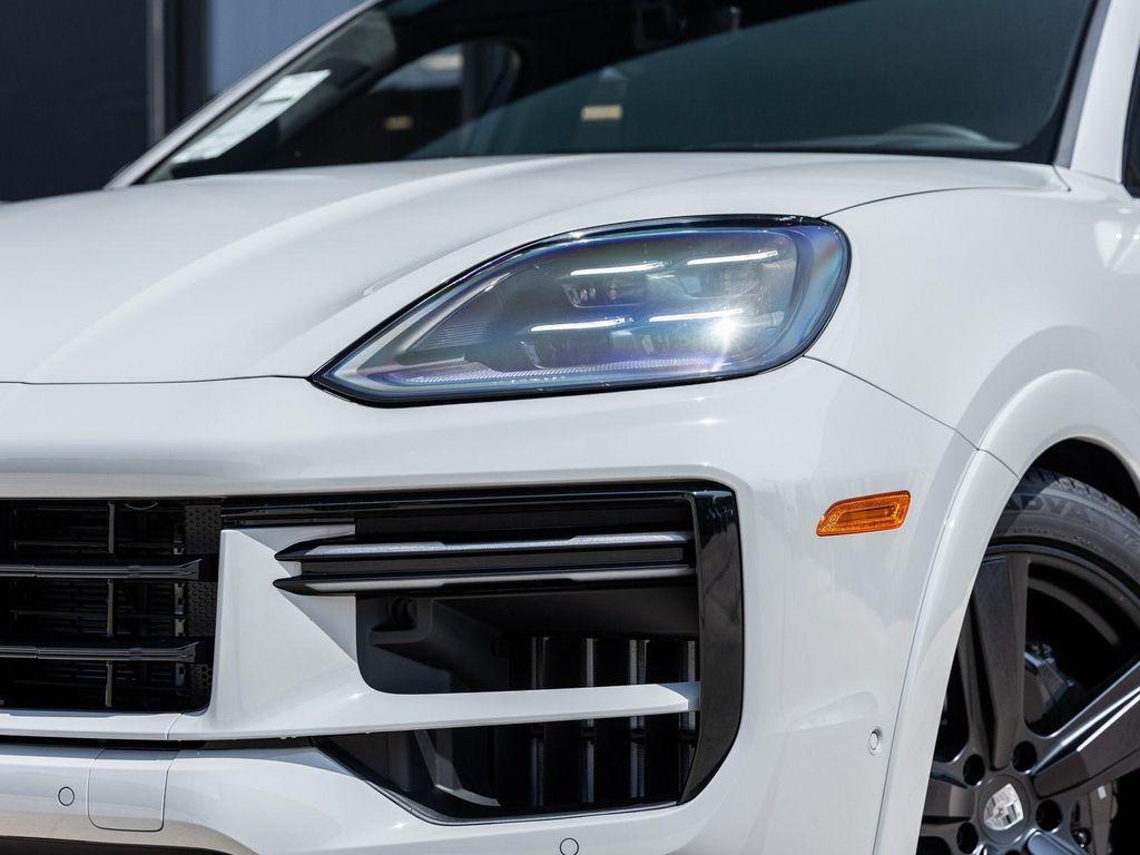 new 2025 Porsche Cayenne car, priced at $205,545