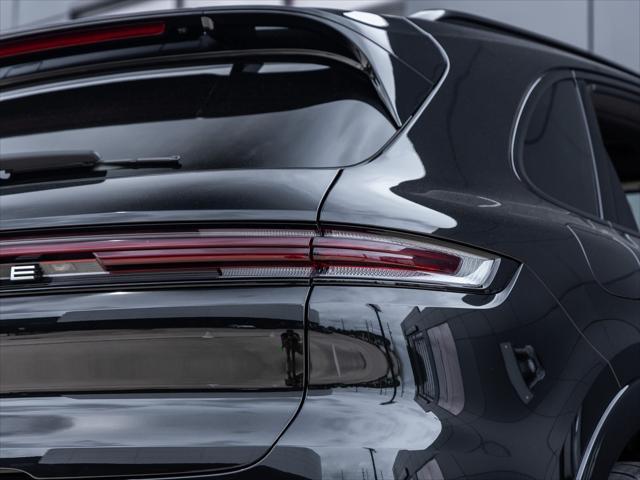 used 2025 Porsche Cayenne car, priced at $99,475