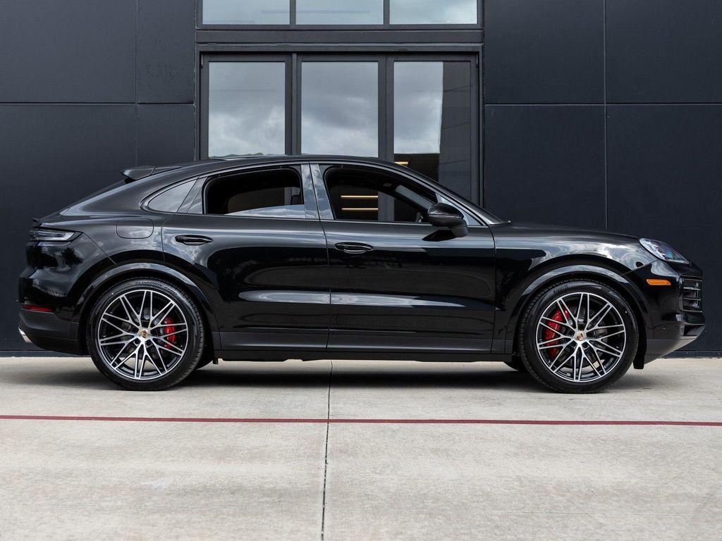 new 2026 Porsche Cayenne car, priced at $138,070