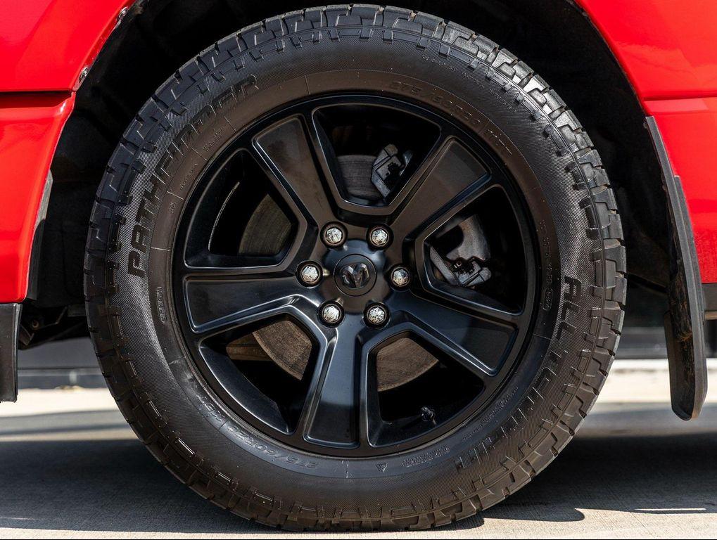 used 2022 Ram 1500 car, priced at $27,651