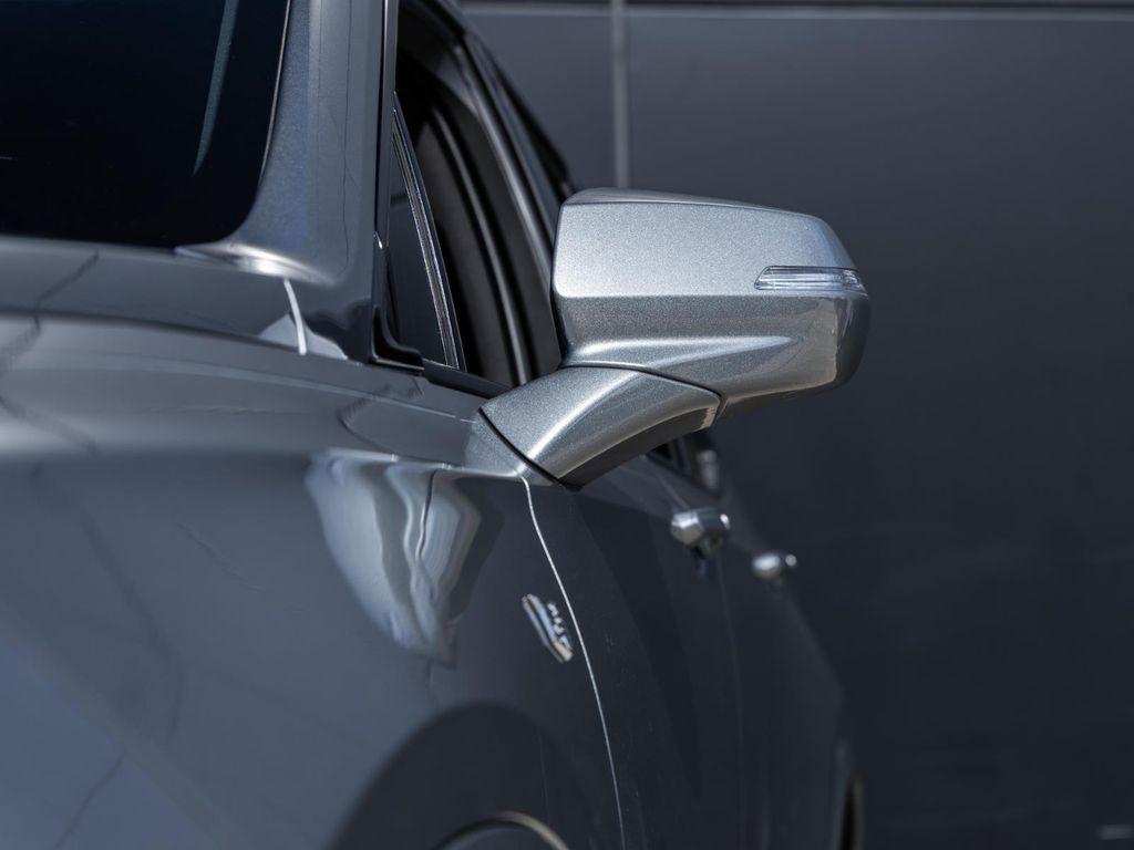 used 2023 Cadillac XT6 car, priced at $34,891