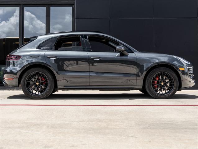 used 2018 Porsche Macan car, priced at $39,991