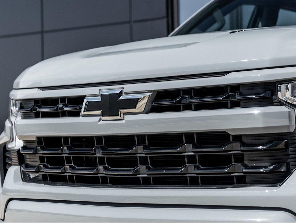 used 2024 Chevrolet Silverado 1500 car, priced at $50,991