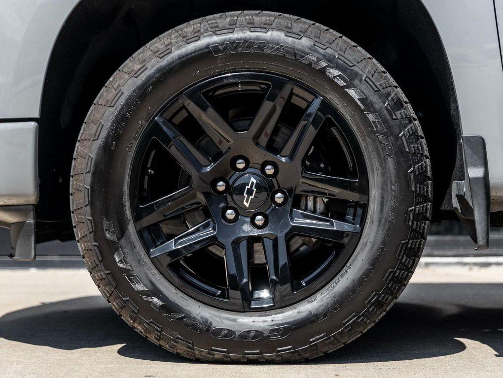used 2024 Chevrolet Silverado 1500 car, priced at $50,991