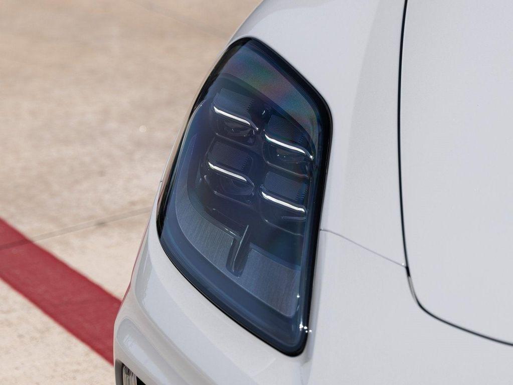 new 2026 Porsche Panamera car, priced at $150,030