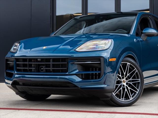 used 2025 Porsche Cayenne car, priced at $99,415