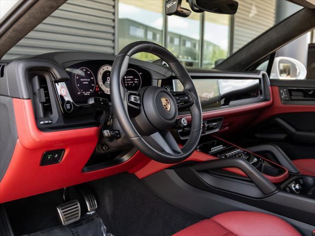 used 2025 Porsche Cayenne car, priced at $149,991
