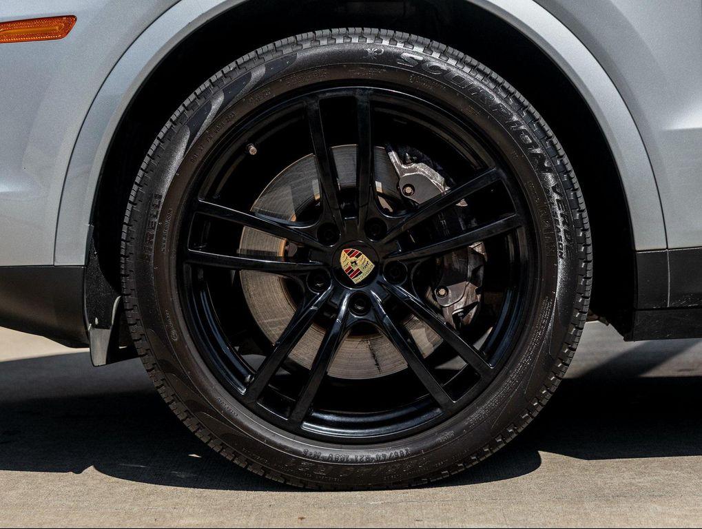 used 2021 Porsche Cayenne car, priced at $48,998