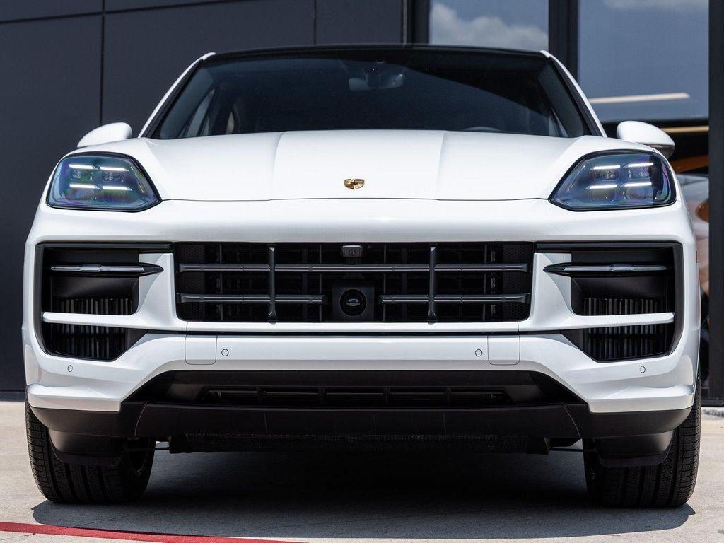 new 2025 Porsche Cayenne car, priced at $141,755