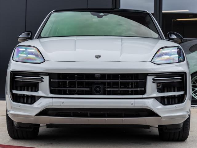 used 2025 Porsche Cayenne E-Hybrid car, priced at $187,991