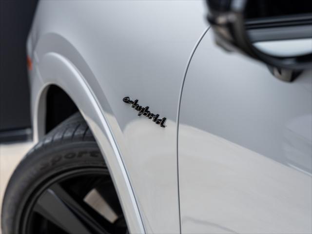 used 2025 Porsche Cayenne E-Hybrid car, priced at $187,991