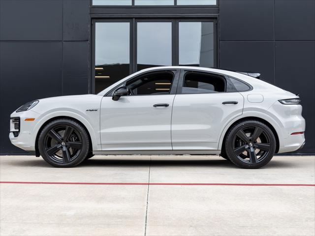 used 2025 Porsche Cayenne E-Hybrid car, priced at $187,991