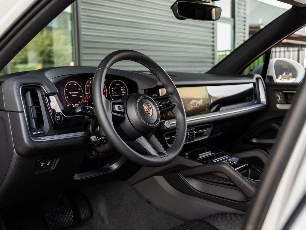 new 2025 Porsche Cayenne car, priced at $87,565