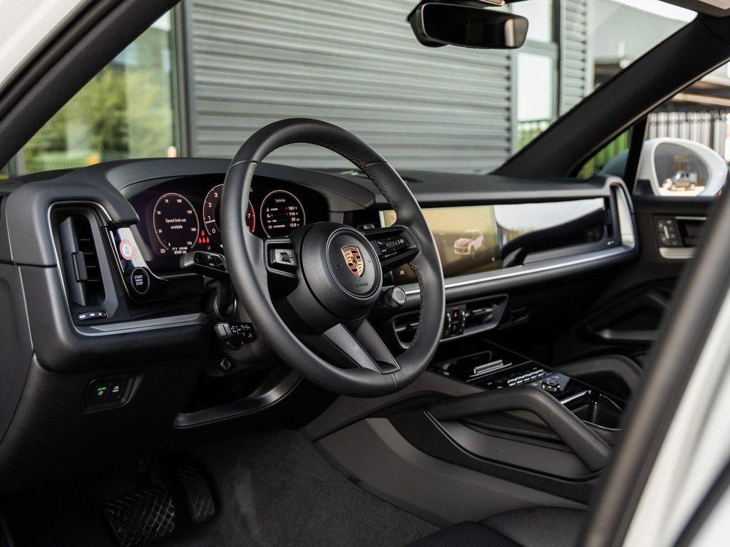used 2025 Porsche Cayenne car, priced at $90,995