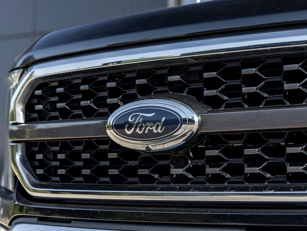 used 2021 Ford F-150 car, priced at $31,991