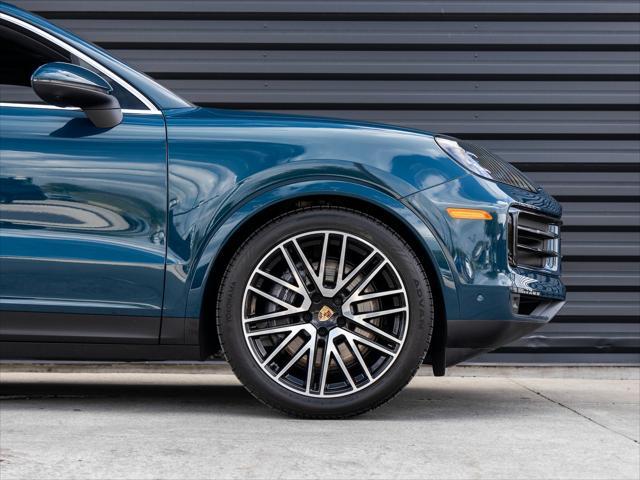 used 2025 Porsche Cayenne car, priced at $106,625