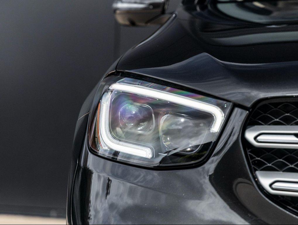 used 2022 Mercedes-Benz GLC 300 car, priced at $35,991