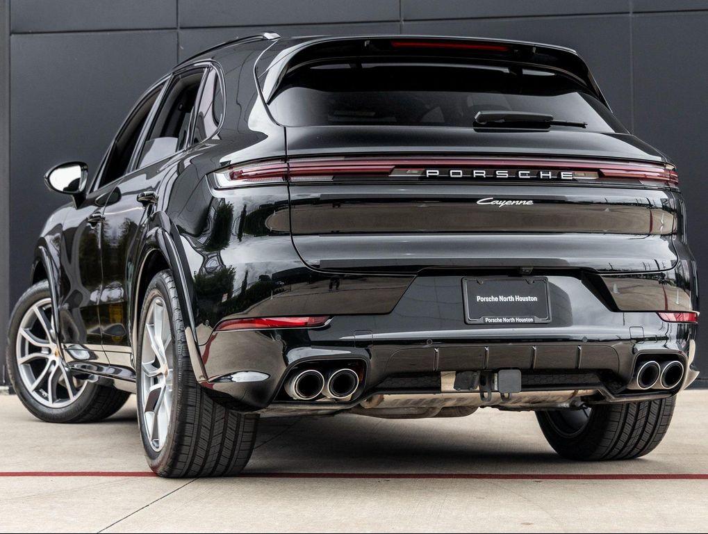used 2025 Porsche Cayenne car, priced at $86,565