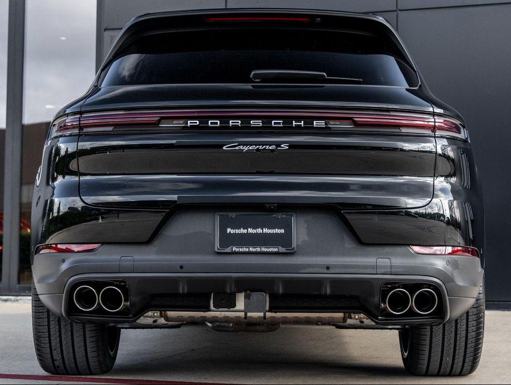 new 2025 Porsche Cayenne car, priced at $126,785