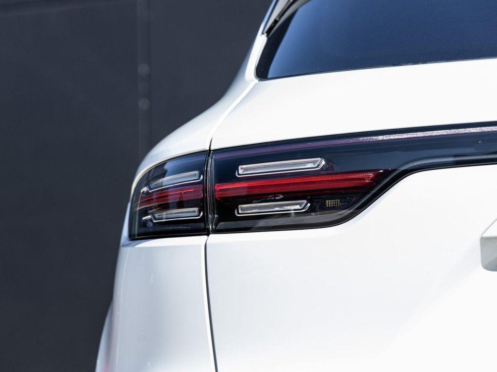 used 2022 Porsche Cayenne car, priced at $64,991