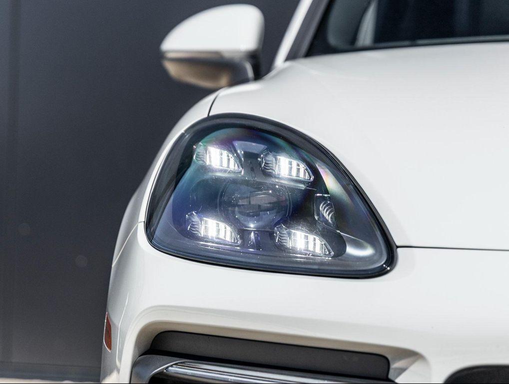 used 2020 Porsche Cayenne car, priced at $41,988