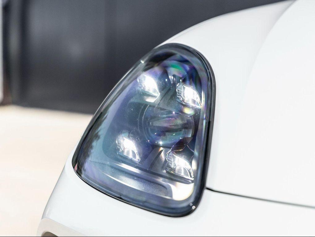 used 2020 Porsche Cayenne car, priced at $41,988