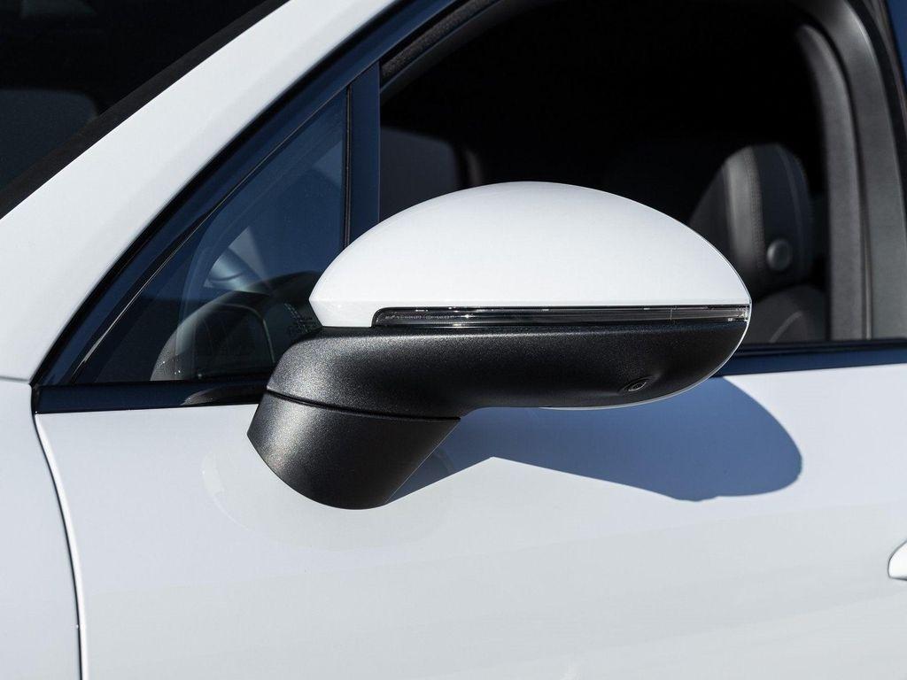 new 2026 Porsche Cayenne car, priced at $114,960