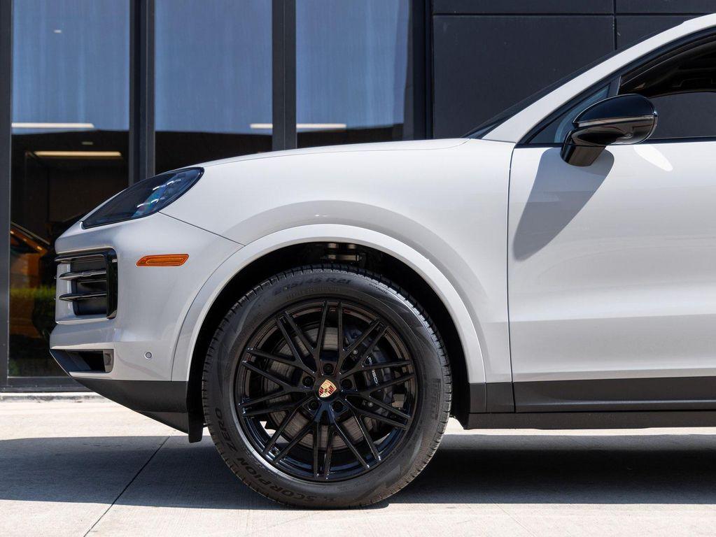 new 2026 Porsche Cayenne car, priced at $112,700