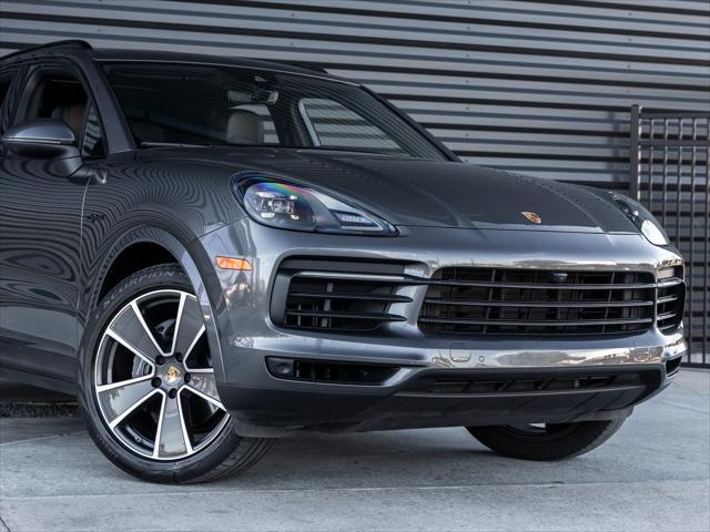 used 2023 Porsche Cayenne E-Hybrid car, priced at $85,991