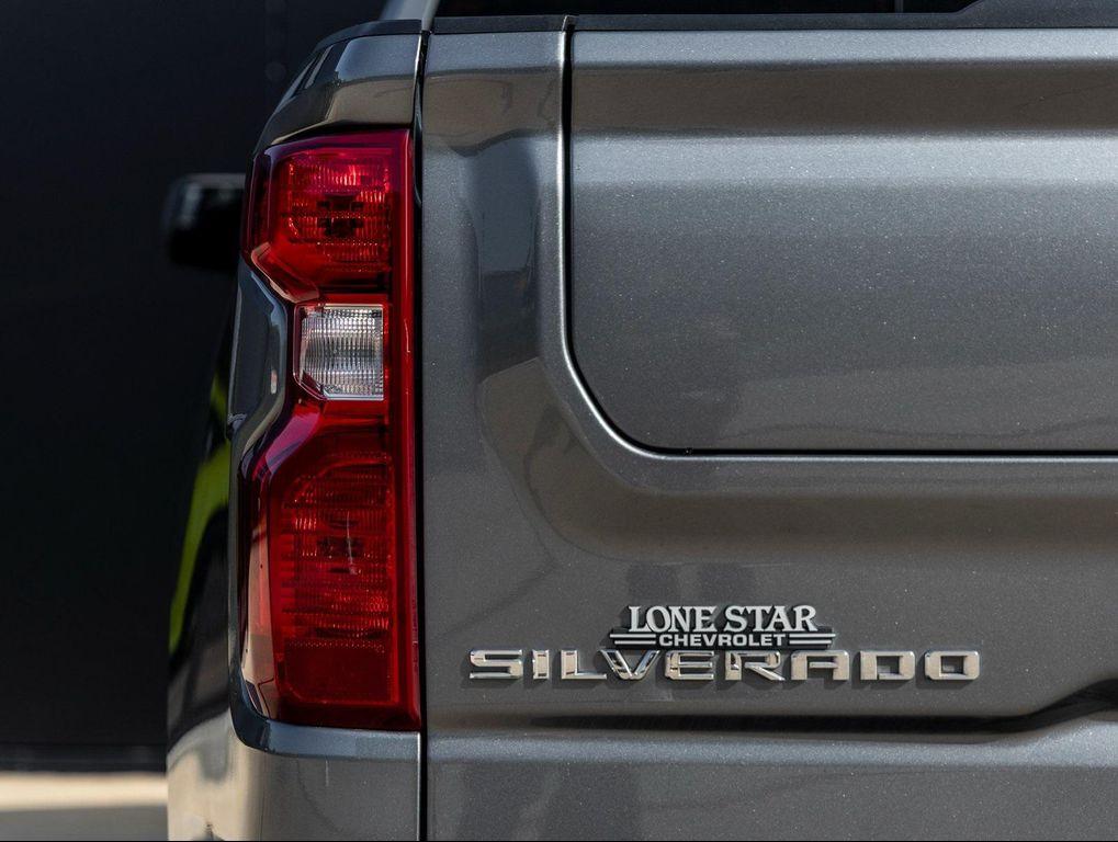 used 2021 Chevrolet Silverado 1500 car, priced at $27,991