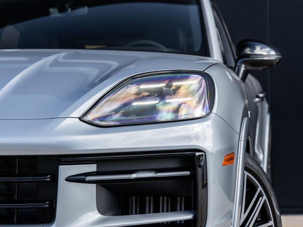 new 2025 Porsche Cayenne car, priced at $147,245