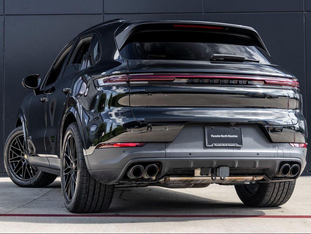 used 2025 Porsche Cayenne car, priced at $91,095
