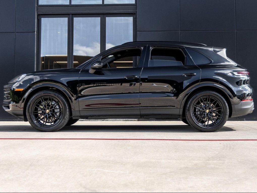 used 2025 Porsche Cayenne car, priced at $91,095