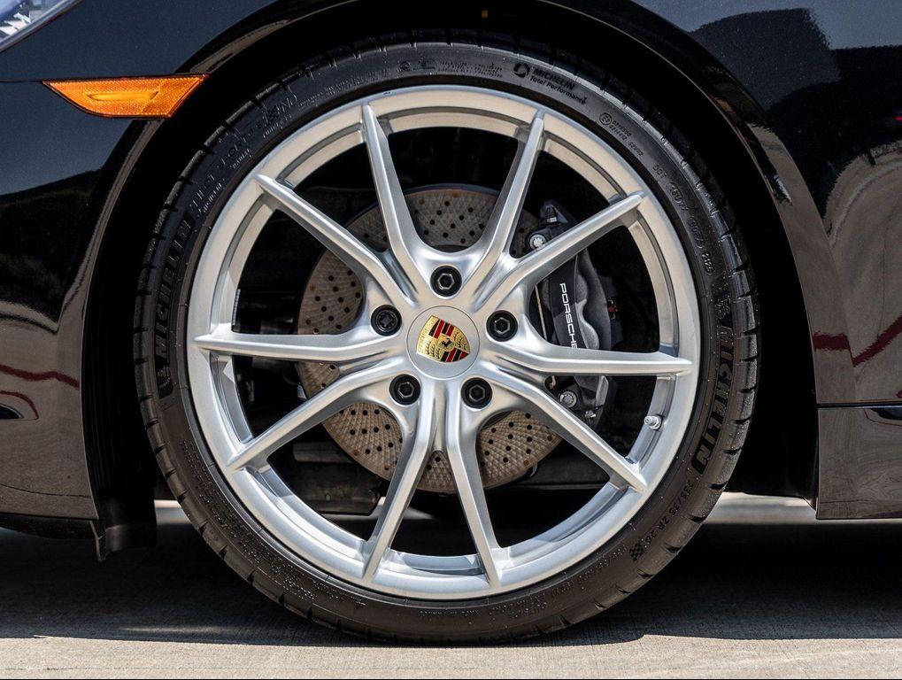 new 2025 Porsche 718 Cayman car, priced at $88,555