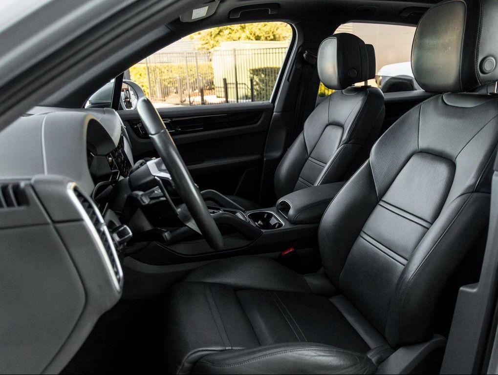 used 2020 Porsche Cayenne car, priced at $46,991