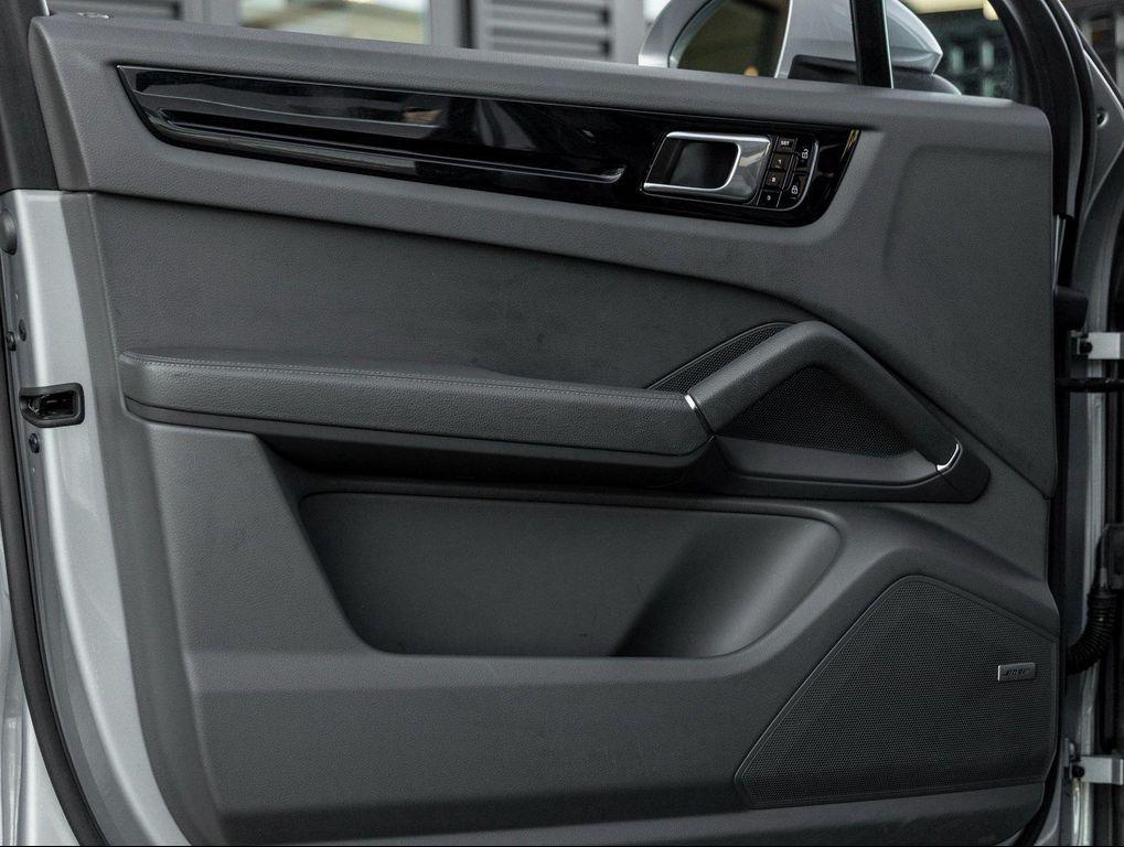 used 2020 Porsche Cayenne car, priced at $46,991