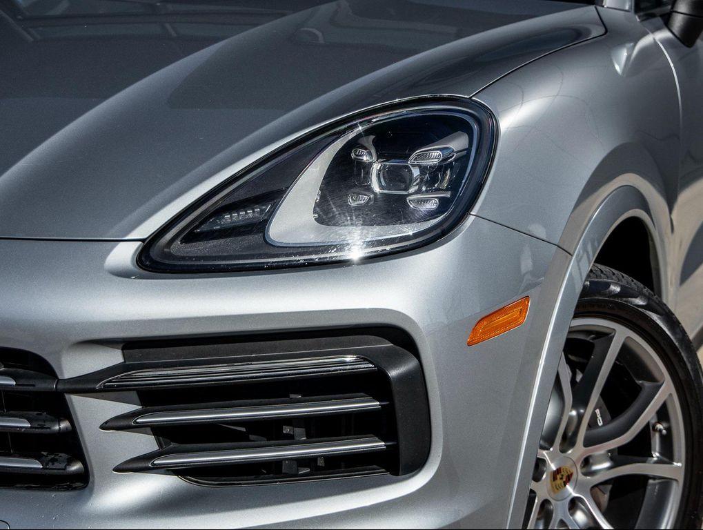 used 2020 Porsche Cayenne car, priced at $46,991