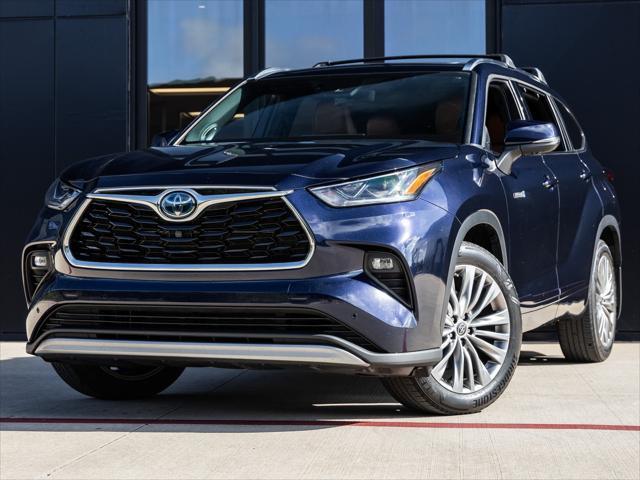 used 2021 Toyota Highlander Hybrid car, priced at $37,991