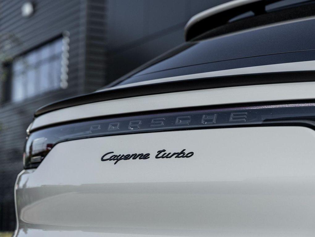 used 2020 Porsche Cayenne car, priced at $78,991