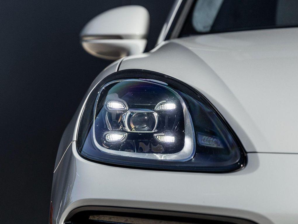 used 2020 Porsche Cayenne car, priced at $78,991