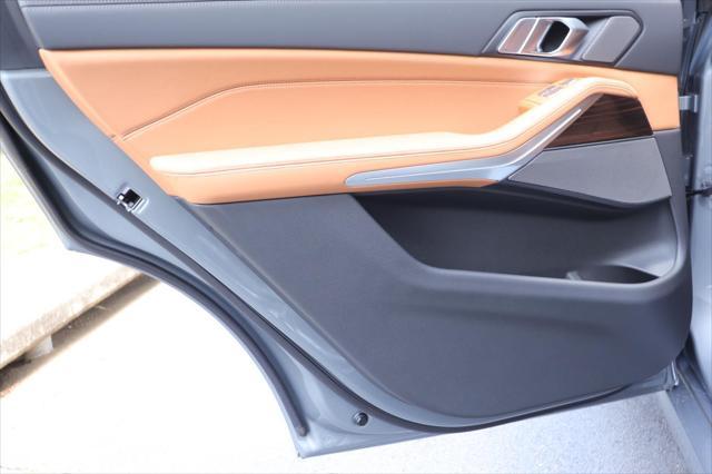new 2026 BMW X7 car, priced at $91,405