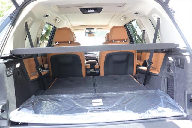 new 2026 BMW X7 car, priced at $91,405