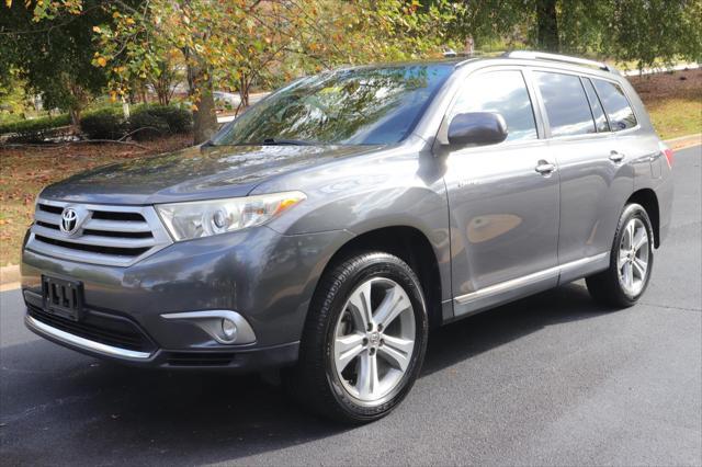 used 2011 Toyota Highlander car, priced at $11,992