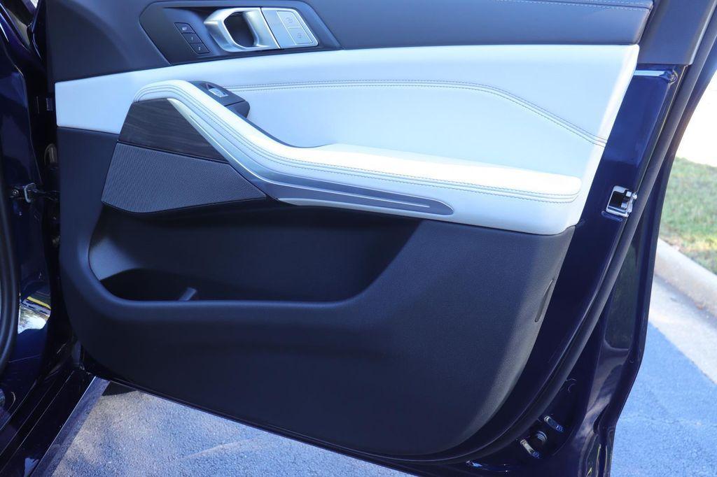 new 2026 BMW X7 car, priced at $99,235